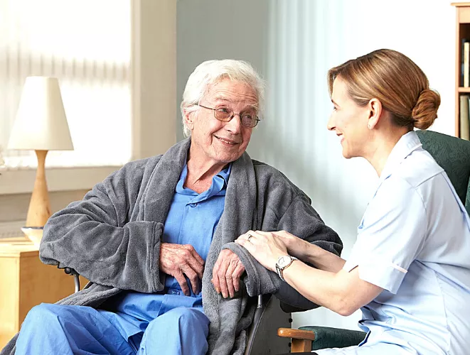 Сиделка с проживанием Услуги сиделки с проживанием